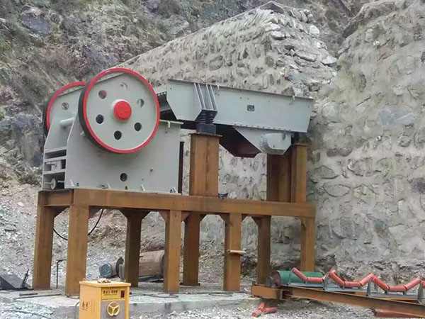 陜西小型可移動破碎機(jī)設(shè)備多少錢