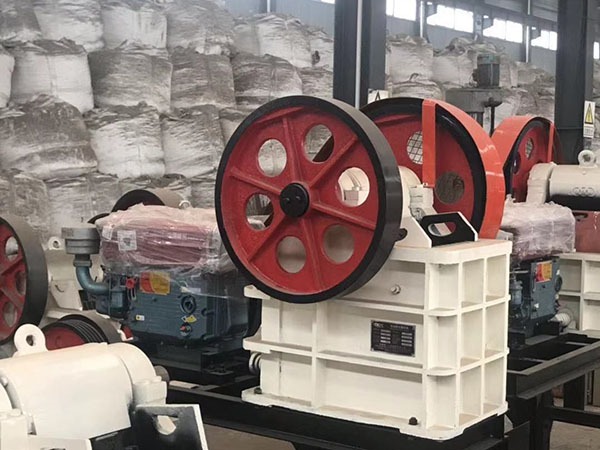 江西反擊式重錘破碎機介紹