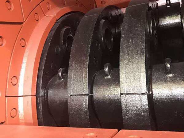 江蘇大形車載重錘破碎機(jī)移動(dòng)式破碎站