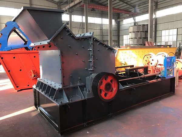 福建貴州移動破碎機(jī)小型