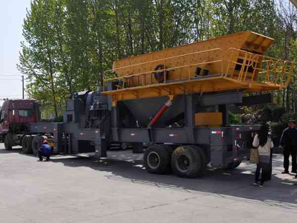 錘式移動破碎機(jī)和鄂式破碎機(jī)價格